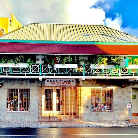 Seaview Inn バセテール エクステリア 写真